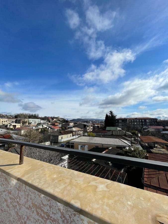 Chogo Hotel Kutaisi Exterior photo
